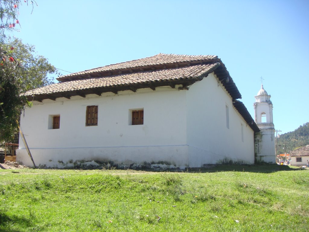 Ojojona Church by robertohonduras85