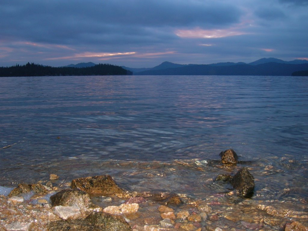 The clear waters of Priest Lake by Jasonian