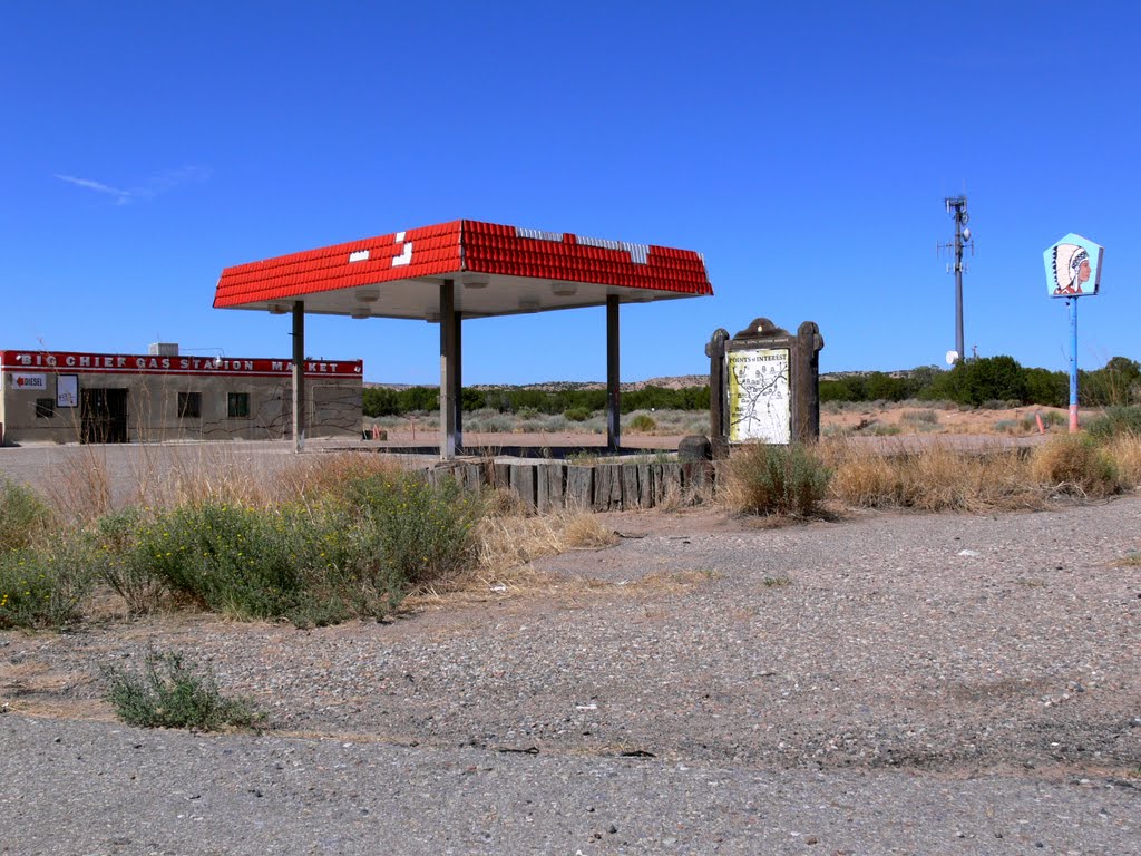 Big Chief Gas Station, Zia Pueblo, New Mexico (part 2) by J.gumby.BOURRET