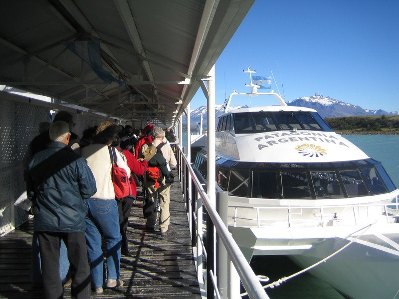 Puerto Bandera - Embarque hacia los glaciares by magoncan