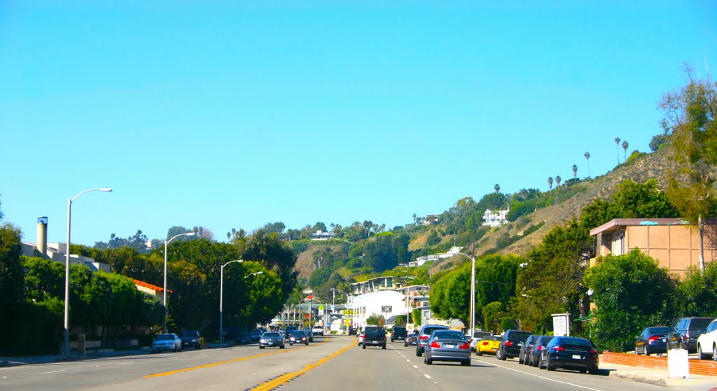 Downtown Malibu, California by MICHAEL  JIROCH  &  www.michaeljiroch.com