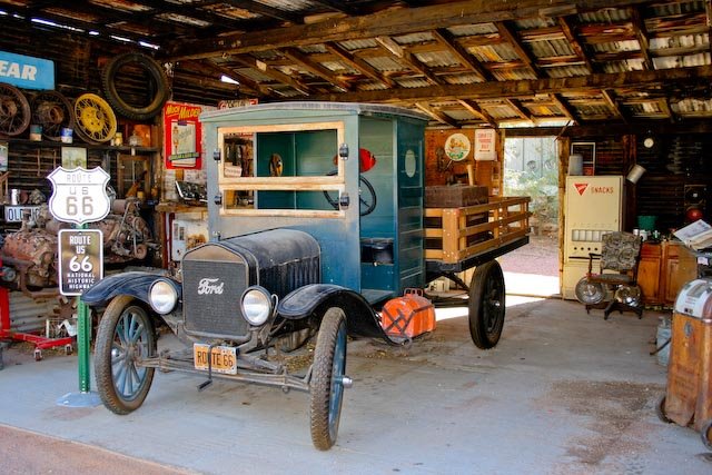 Historical "Route 66". Hackberry by Alexander_S