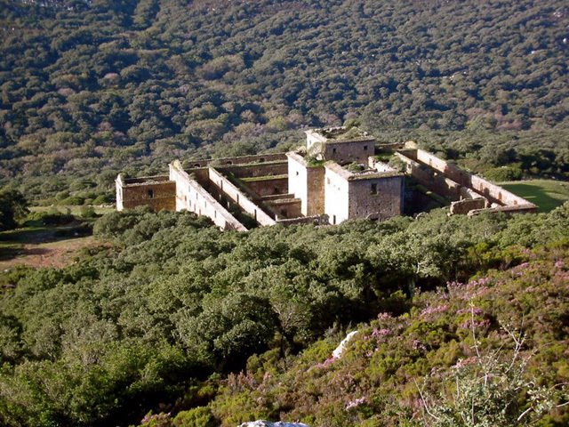 Monasterio del Cuervo by Juanlu Gonzalez