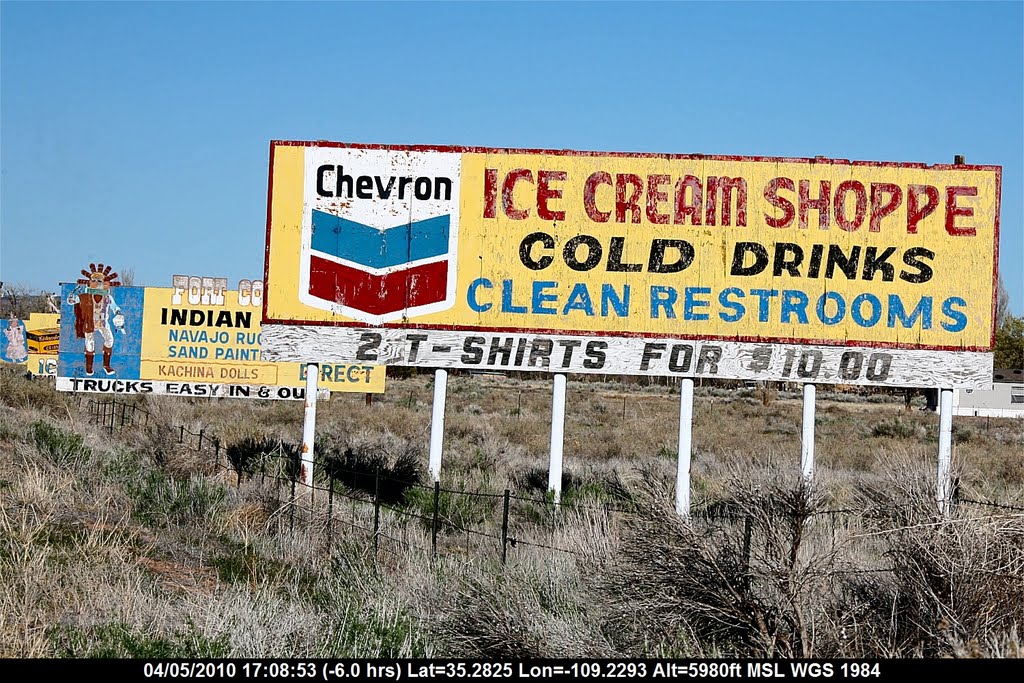 Route 66 - Arizona - Old track (1931) - Clean Restrooms here by Pierre Marc