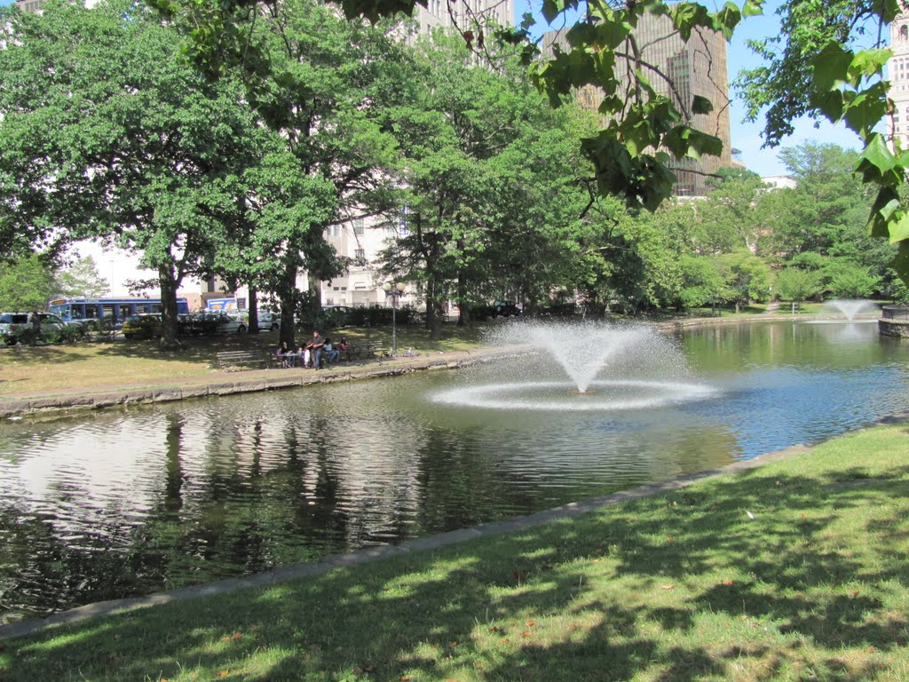 Bushnell park by aklyuch