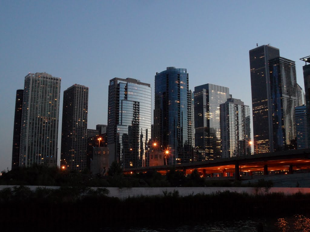 View to the Lakeshore East skyline from the Lakefront Trail 1 by IngolfBLN