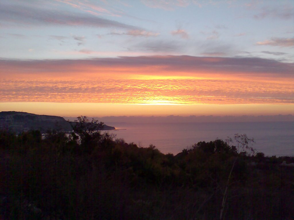 Sunrise near Balchik, 27.10.2006 by vkucarov