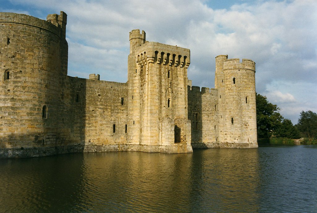 Bodiam Castle by Senex Prime