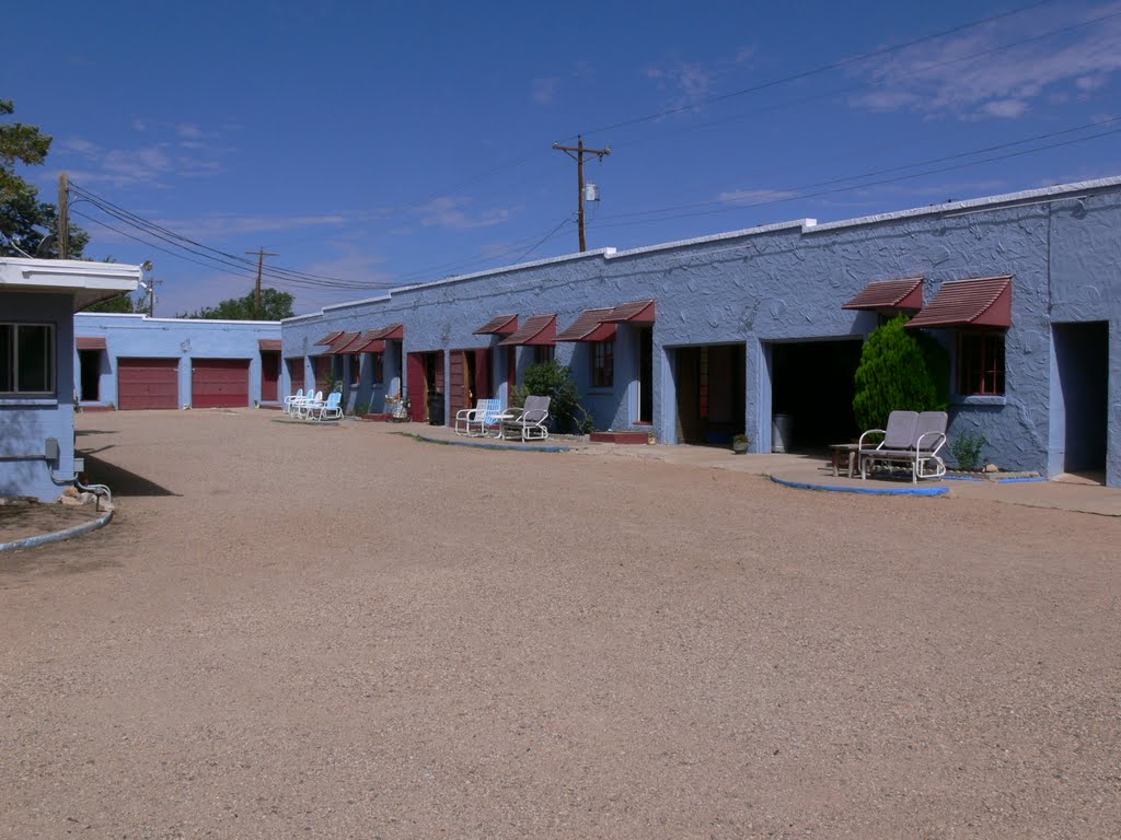 Blue Swallow Motel on Route 66, Tucumcari, New Mexico (part 3) by J.gumby.BOURRET