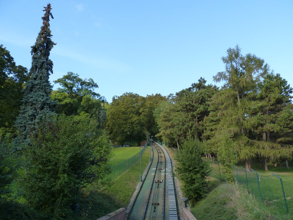 Prague - Funiculaire de la Colline de Petřín (2011) by greg-007