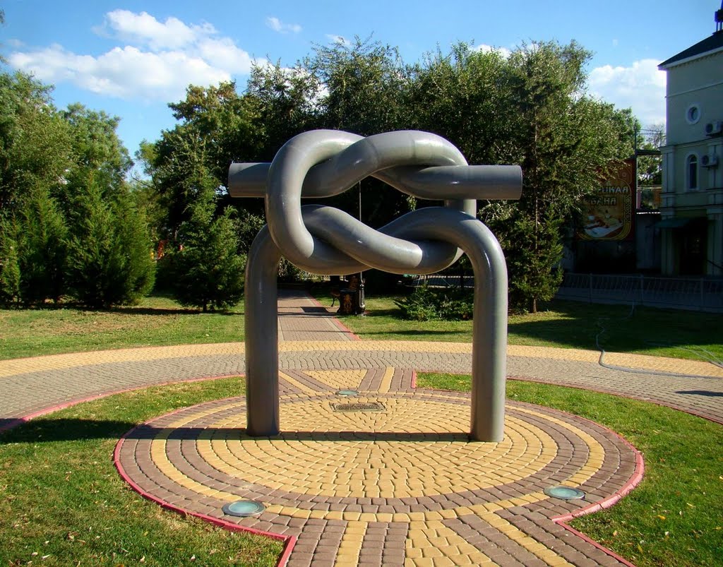 Керч - пам'ятник Дружбі народів, Kerch - monument to People's Friendship, Керчь - памятник Дружбе народов by hranom