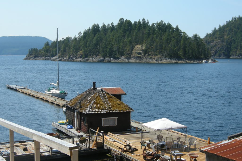 Refuge Cove, Desolation Sound by Focalow