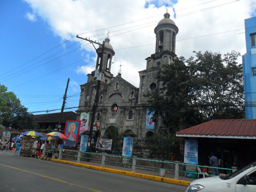 San Sebastian Cathedral, Bacolod City by Peter Peraren