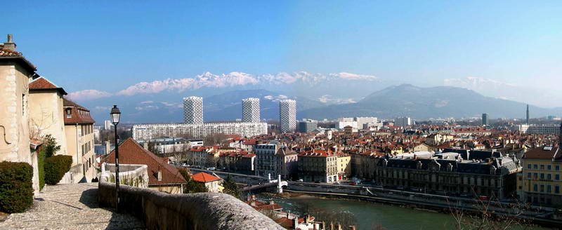 Grenoble depuis la montée de Chalemont by Lilian Alizert