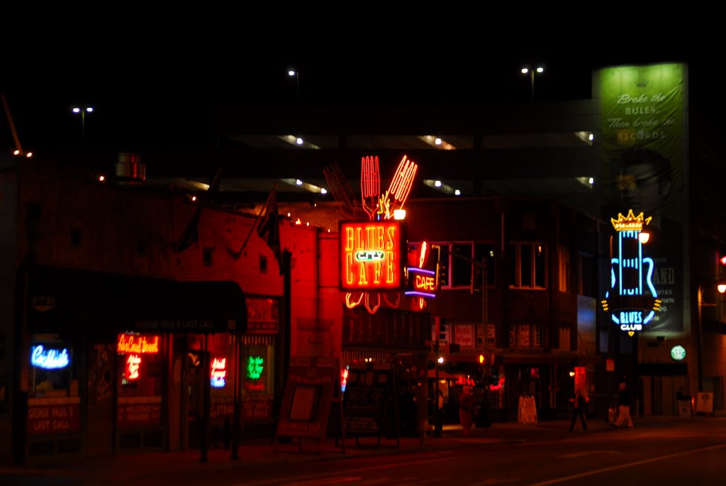 Blues City Cafe, Memphis, Tennessee by JohnDrew2