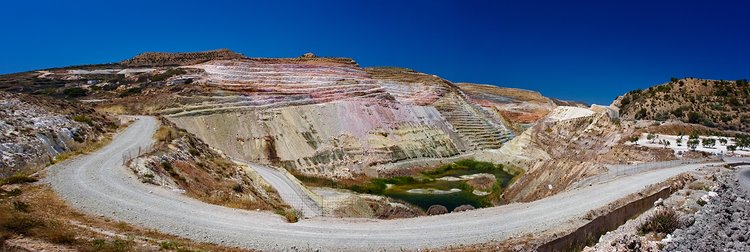 Milos, the quarry near Voudhia by Anagr