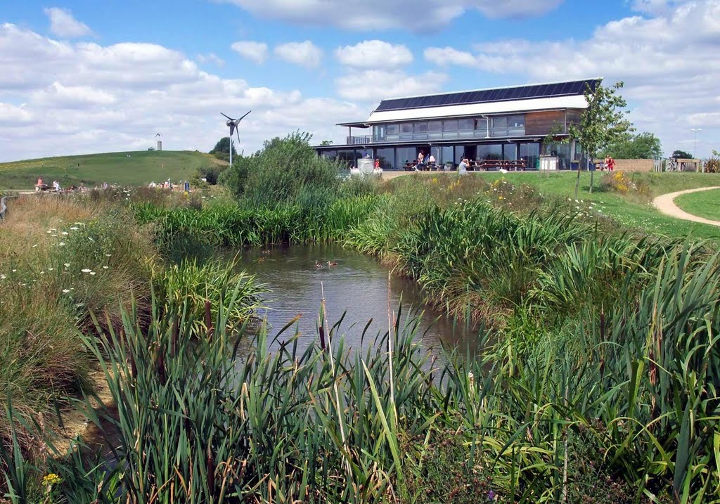 Discovery Centre - Great Notley Country Park by jhr1uk