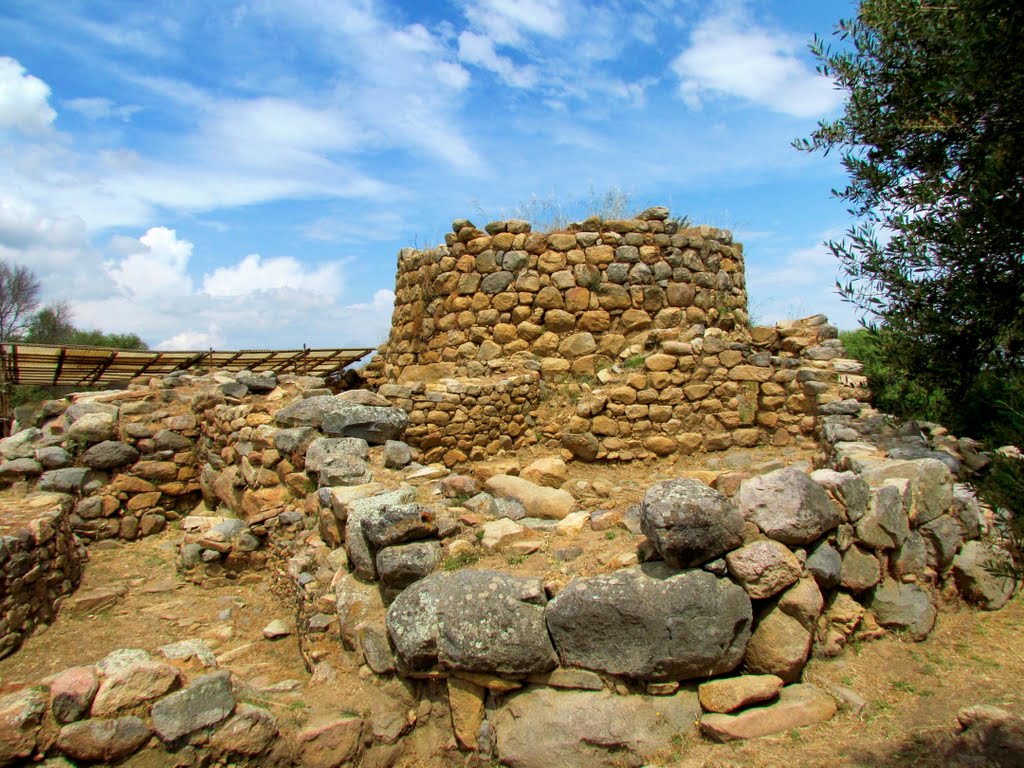 Arzachena - Nuraghe La Prisciona by Artemisia (Cinzia Olias)