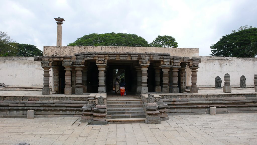 Keshava tempel,Hoysala architecture, AC 1268, Somnathpur by Jean-Marc Allet