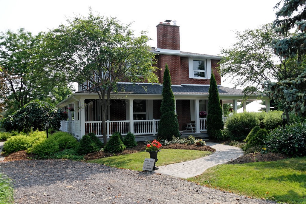 Willow Pond Bed and Breakfast - Ontario by AmysImaging.com