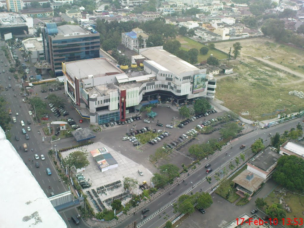 Deli Plaza from Rooftop JW. Marriot Medan by siregarpedro