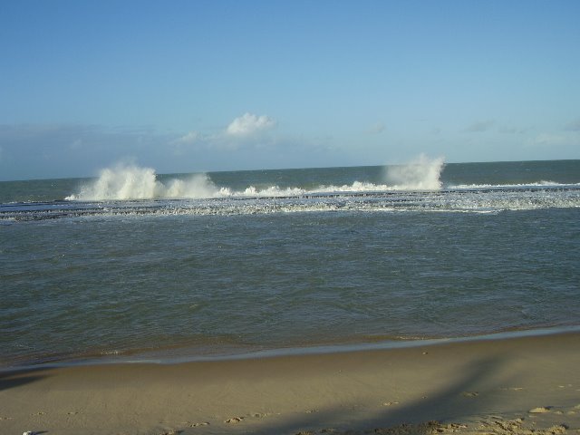 Ondas em Natal by cesar_donato