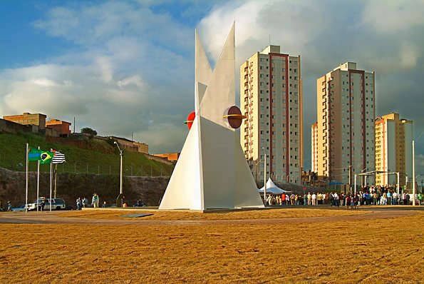 INAUGURAÇÃO DO MONUMENTO by emersonrossi fotovis…