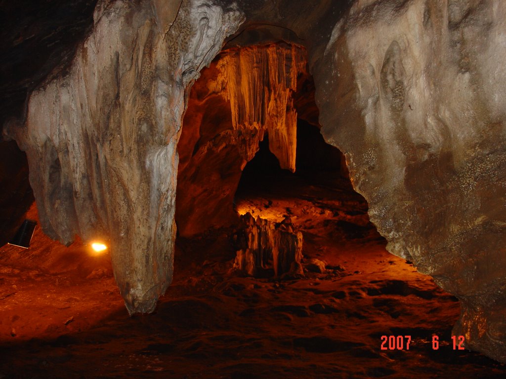 Gökçeler Mağarası Milas, Muğla by Yılmaz Güner