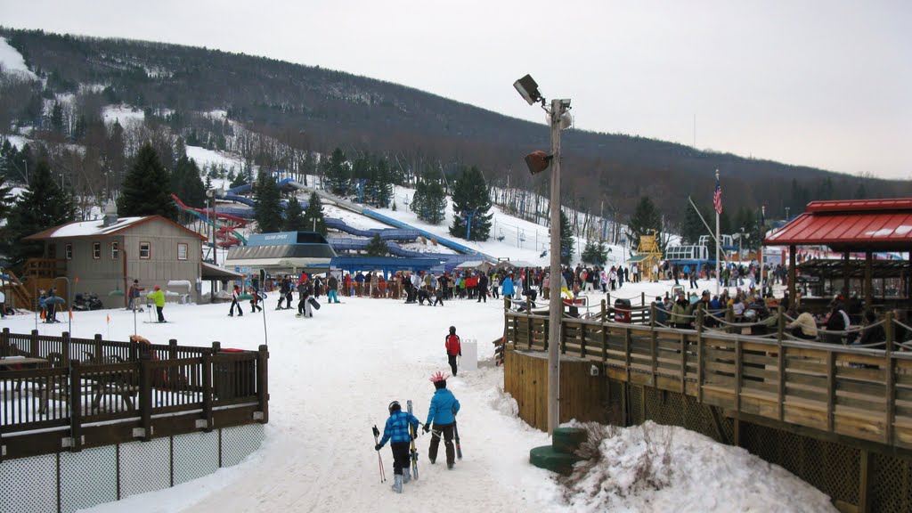 Camelback Ski Area PA by mpmail4u