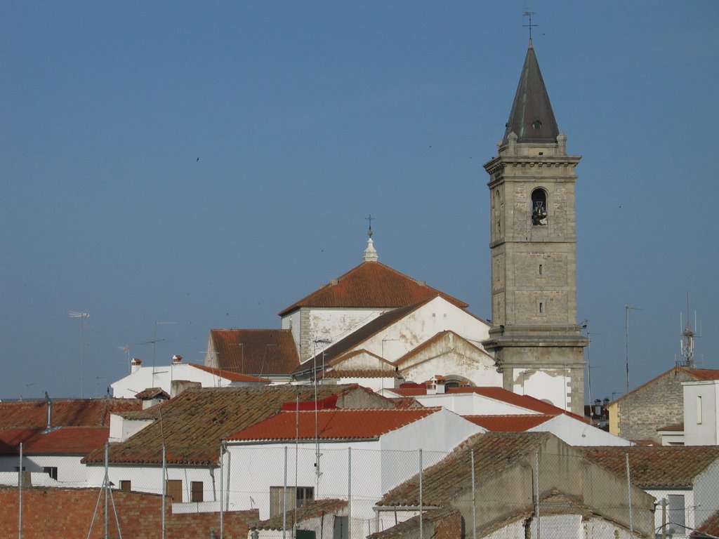 Pozoblanco. Vista de Santa Catalina desde el colegio Manuel Cano. by Antonio M Cabrera