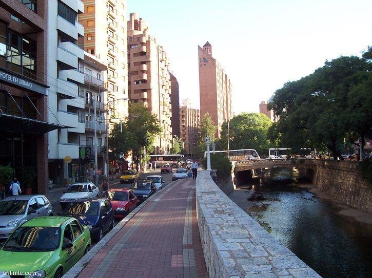 Av. figueroa alcorta Córdoba Argentina by goon