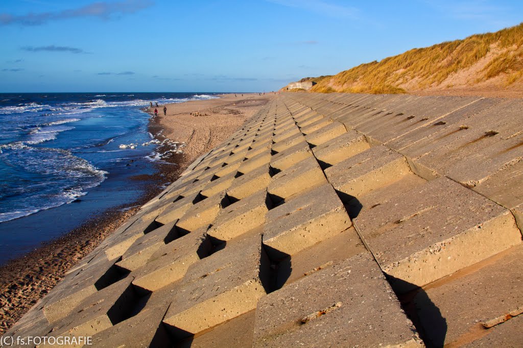 Küstenschutz bei Vejlby by Frank Stuke