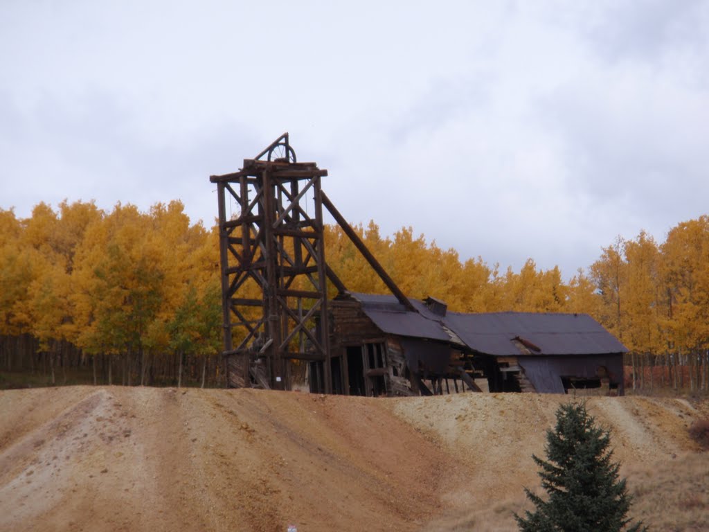 Mine near Cripple Creek by Brandon Zimmerman