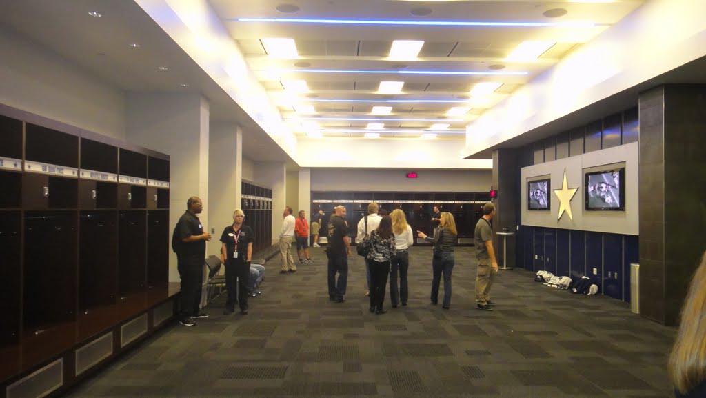 Cowboys Lockers, USA by auriyuka