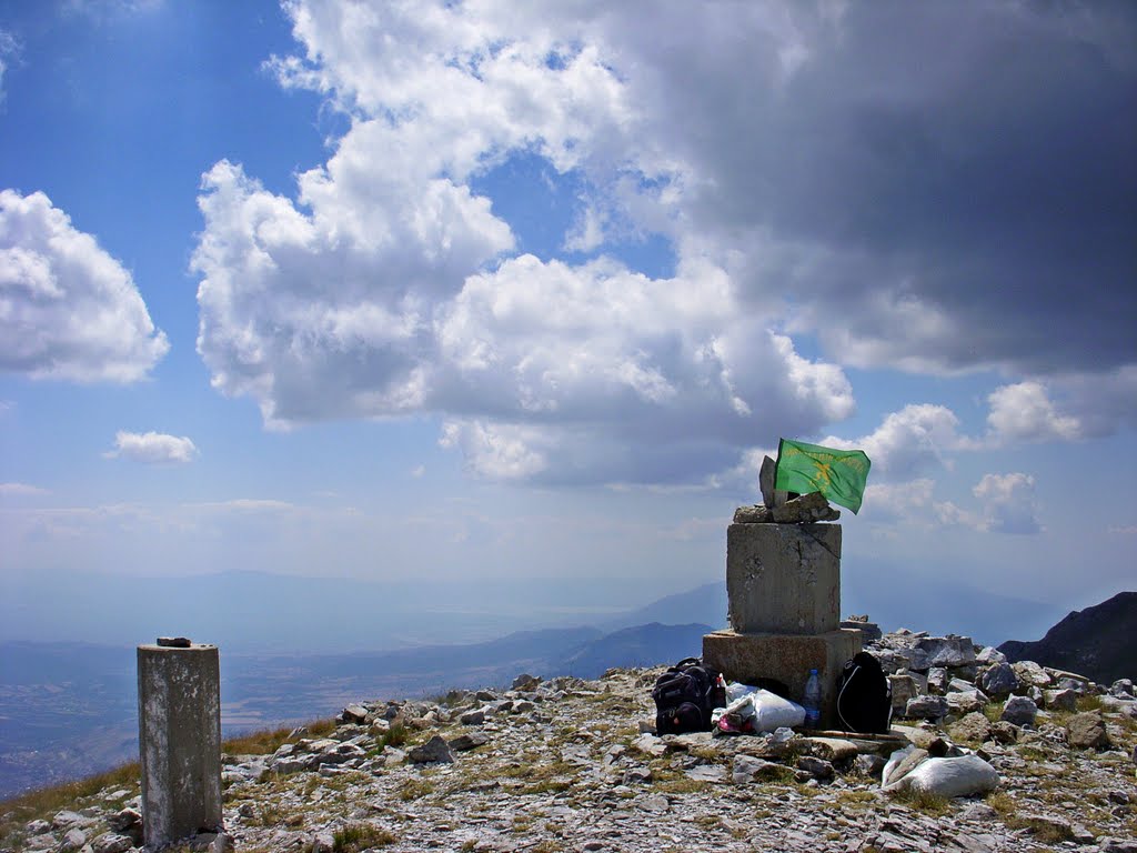 Slavyanka Mountain - Gotsev Peak by kimmerier