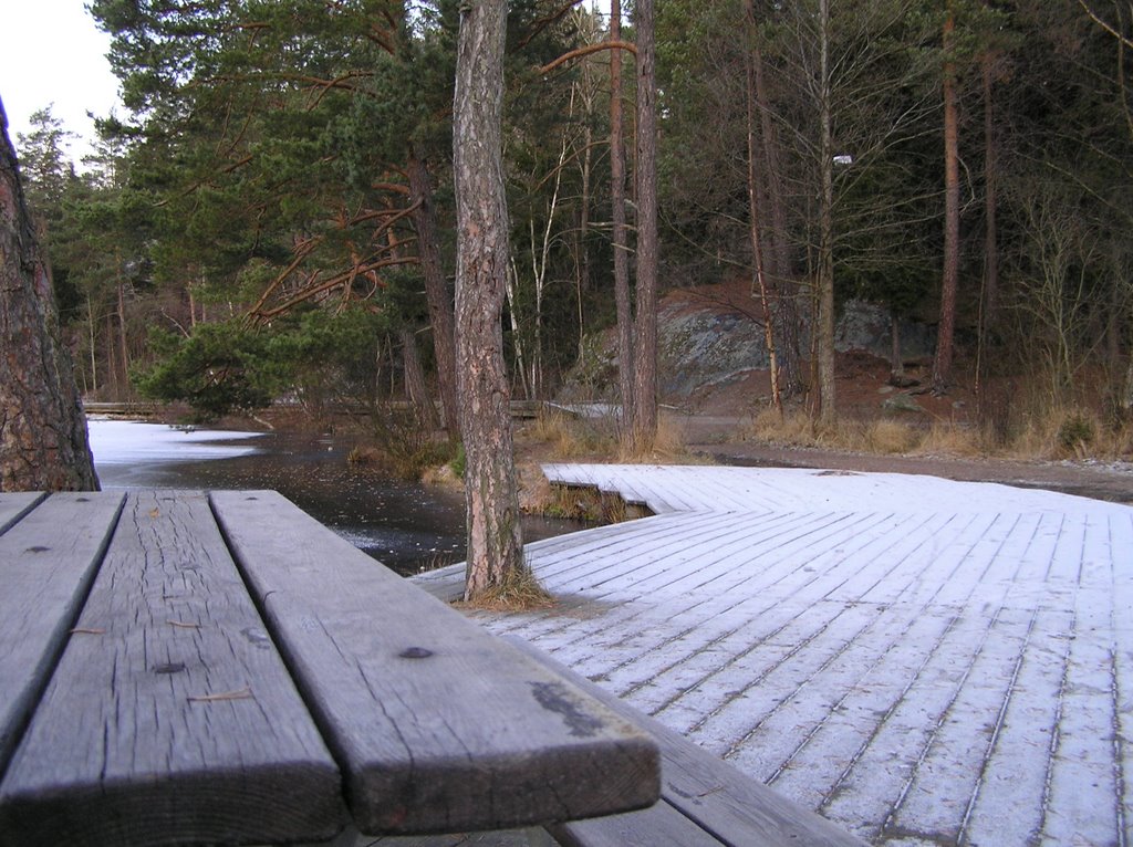 The table at Barnsjön by mrbsphotos