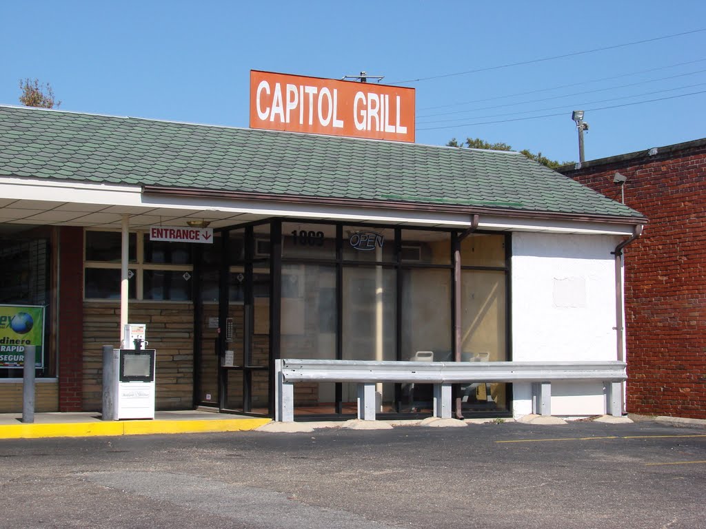 Capitol Grill by wmr36104