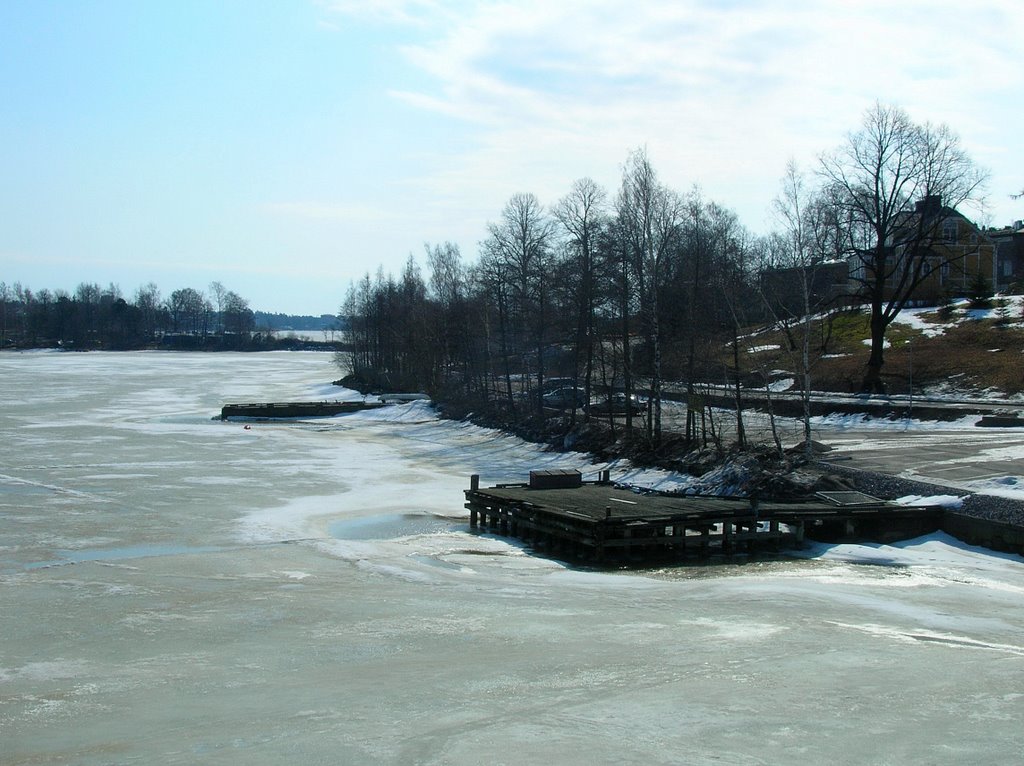 Winter view to Korkeasaari Zoo from the bridge by Petteri Kantokari