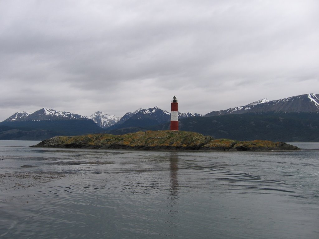 Il faro di Ushuaia_Terra del Fuoco_Argentina by LuPhotography