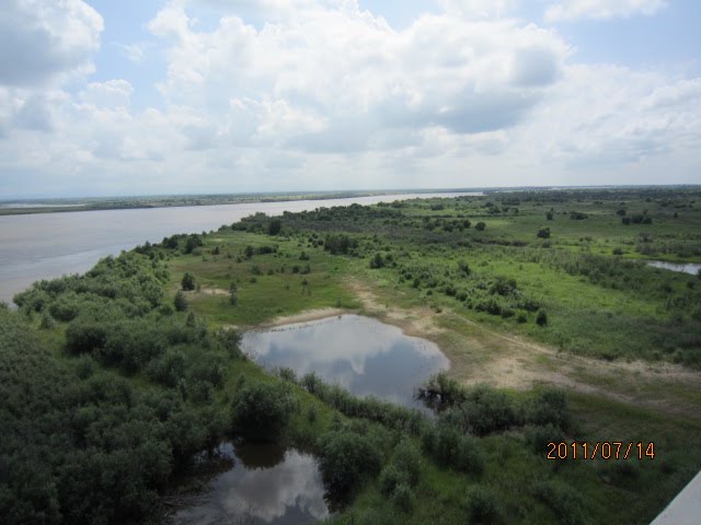 West bank of Amur river near Khabarovsk by Phill Hadikin