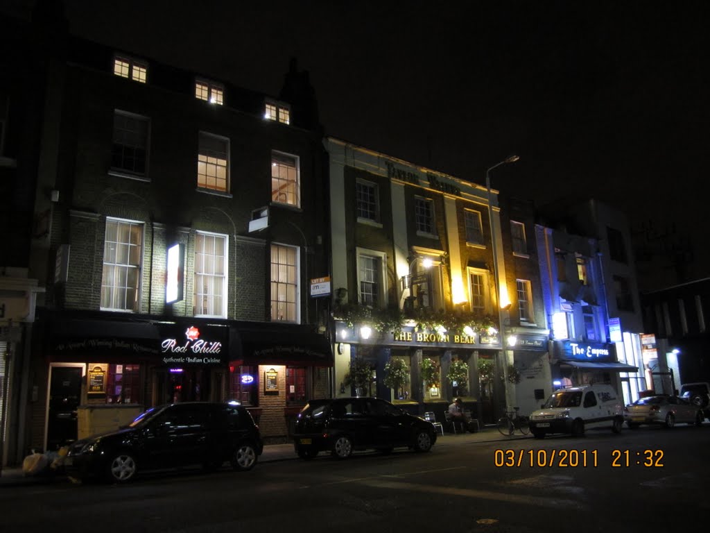 "The Brown Bear" and "Red Chilli" Authentic Indian Cuisine Restaurant, Leman Street, London by Dino KL