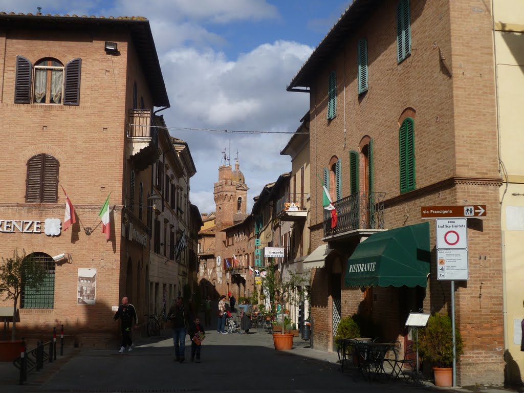 Buonconvento (Siena) - via Soccini by leochiodojeans