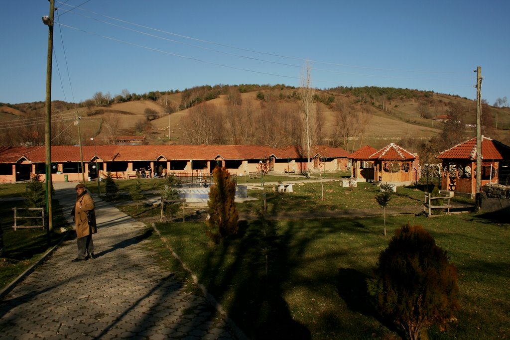 Keçeci Baba Tekkesi Park ve Adak kesim yerleri by hergezgin HasanErdem