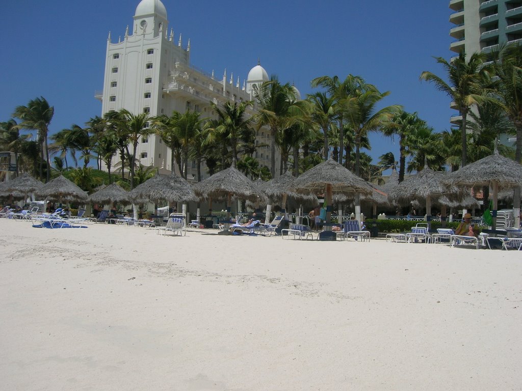 Aruba Weston Hotel by shanghaibb