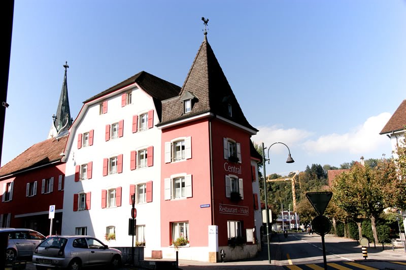 BL-Laufen - Mittelalterliche Altstadt. by Golinski Janusch