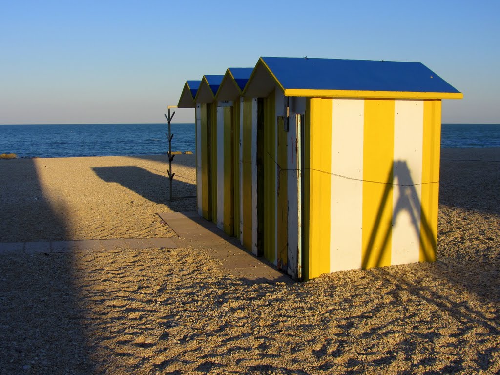 Giallo e blu by Claudio Pedrazzi