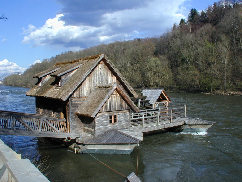 Schiffsmühle bei Mureck - Foto Hirtenfelder by Hermann Friessinger