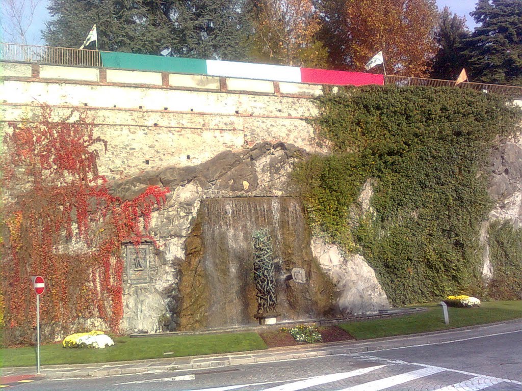 Fontana dedicata a Camillo Olivetti by Lorenzo Pavetto