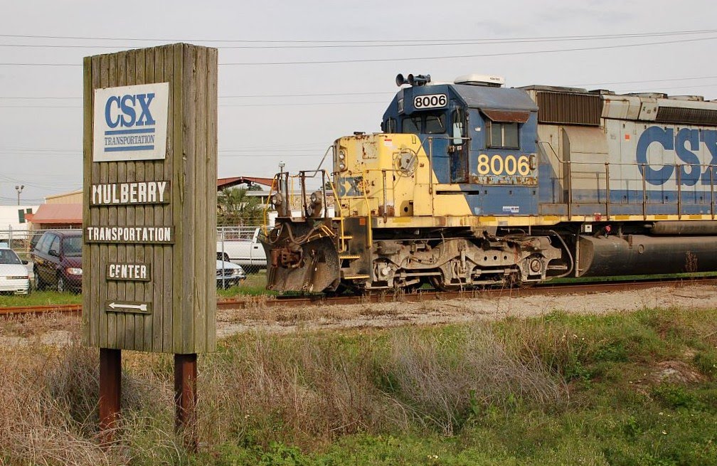 CSX Transportation EMD SD40-2 Locomotive No. 8006 at Mulberry, FL by Scotch Canadian