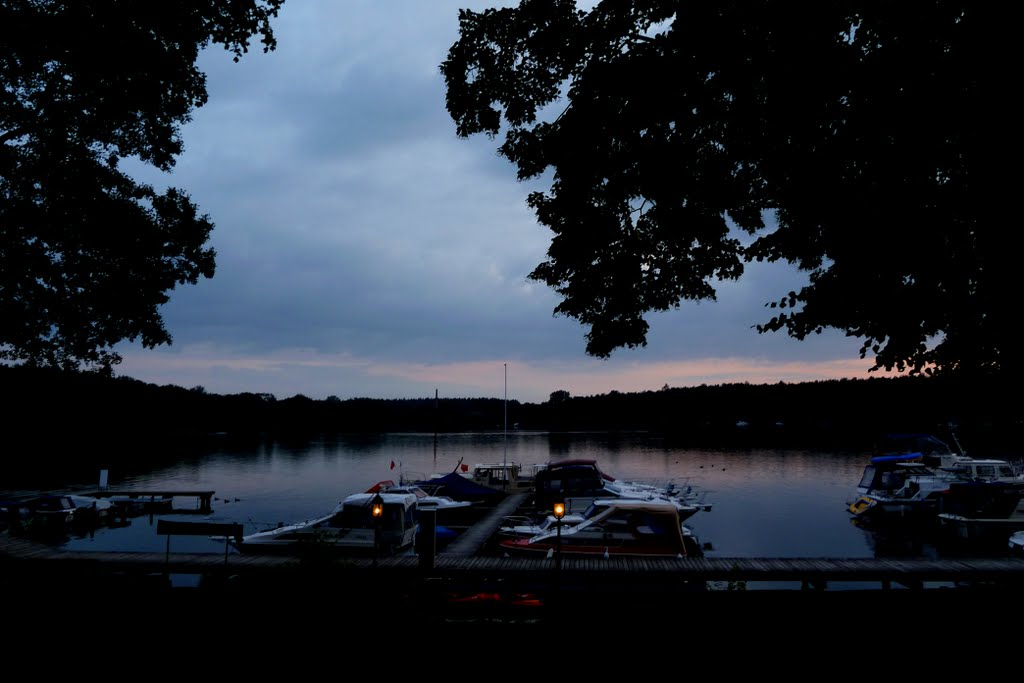 Abend am See by klaus183